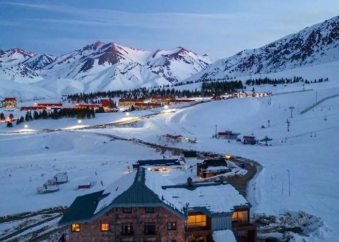 Club De La Nieve Hotel & Resort